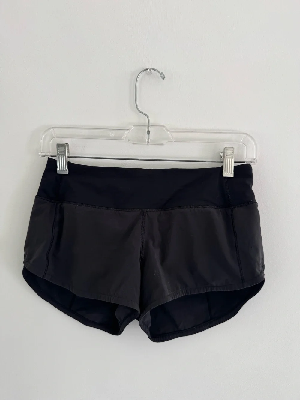 lululemon athletica sleek black